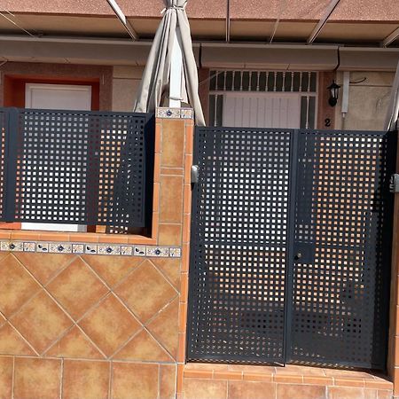 Pisito De La Lola Flores 2 Santiponce Kültér fotó